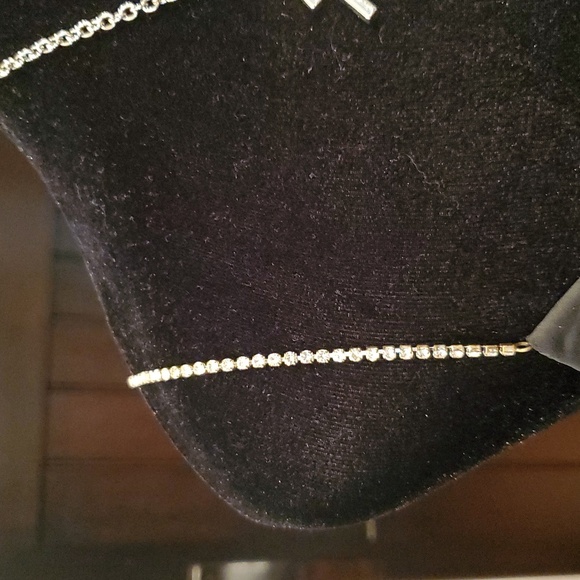 House Of Harlow Elegant Black Satin Cowl Neck Cami. Size Small. - Picture 5 of 6